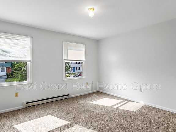 5th image of 106 N Mont Valla Ave