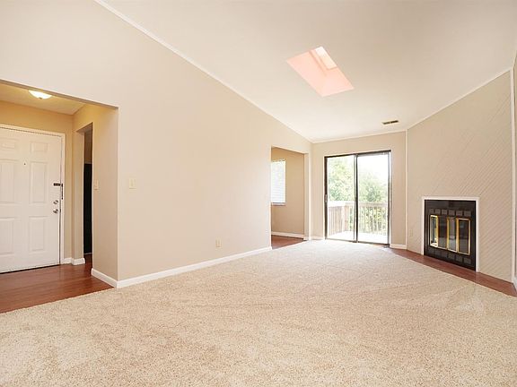 3rd image of 9596 Woodland Hills Dr