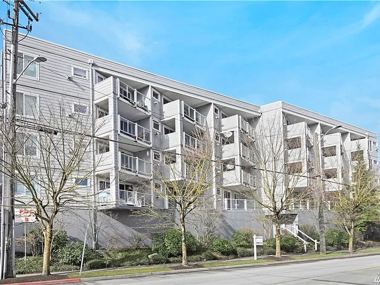3318 30th Ave SW #B409 — Photo 1