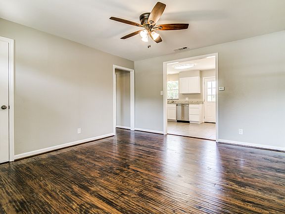 4th image of 2173 Evergreen Dr