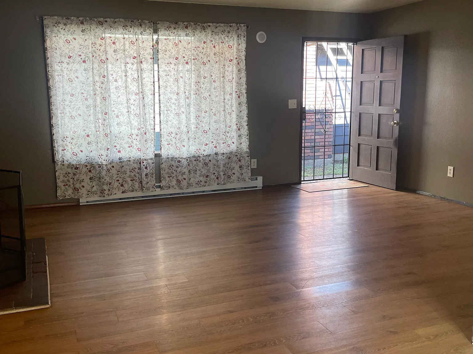 2 bed, $1,700 — Photo 1