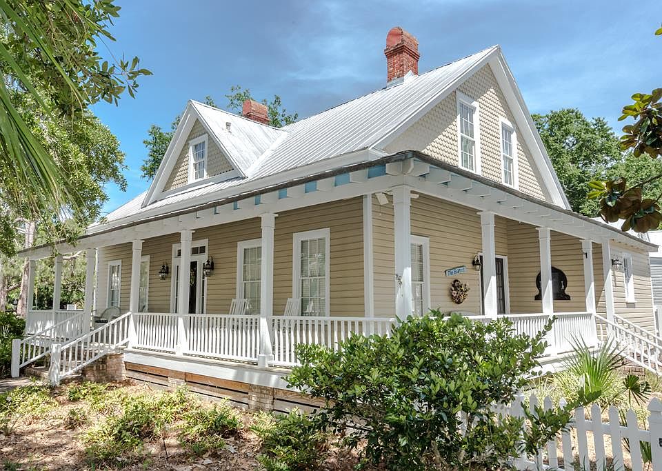 1st image of 84 Avenue D