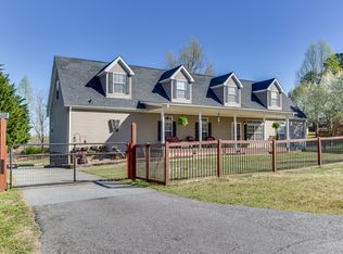 200 Woodfield Dr, Easley, SC 29642