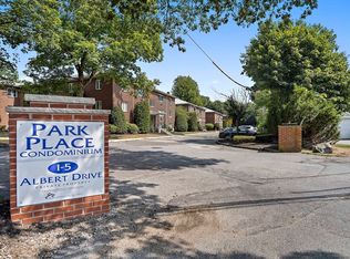 3 Albert Dr, Woburn, MA 01801