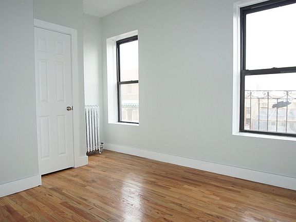 4th image of 434 W 163rd St APT 3