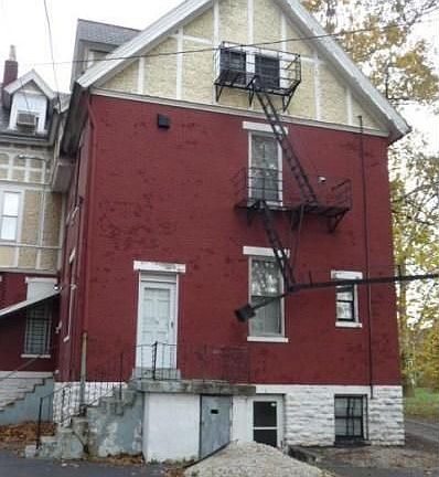 4th image of 820 Lincoln Ave