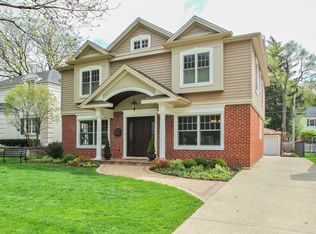 1105 S Home Ave, Park Ridge, IL 60068