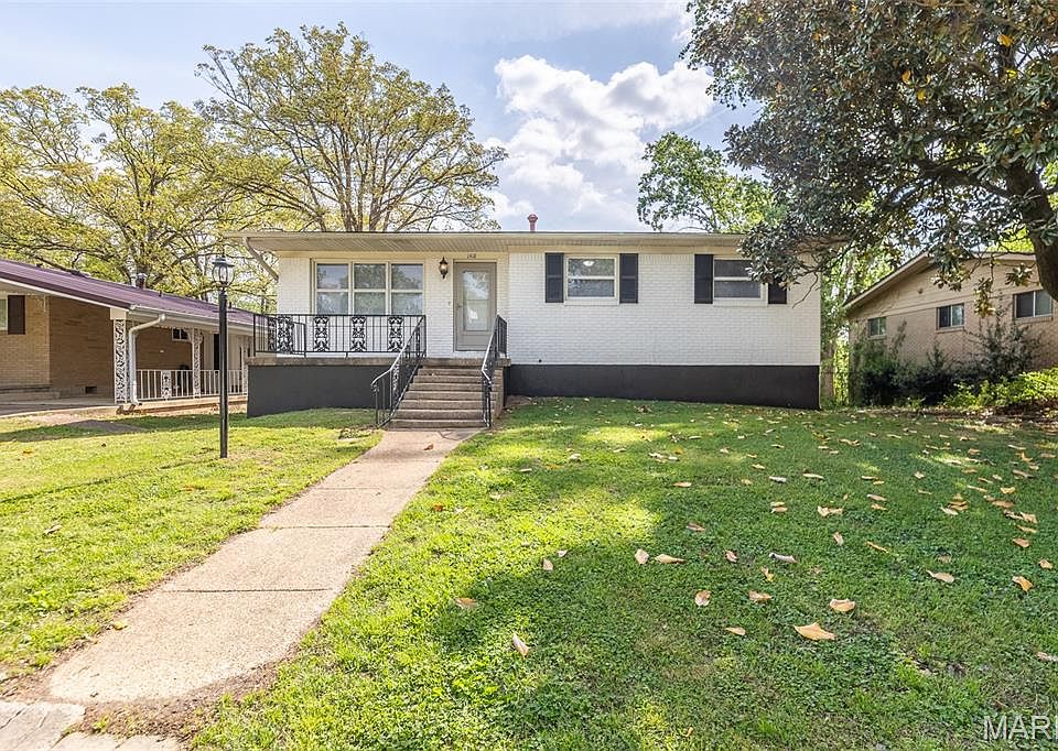 1st image of 1418 Woodland Dr