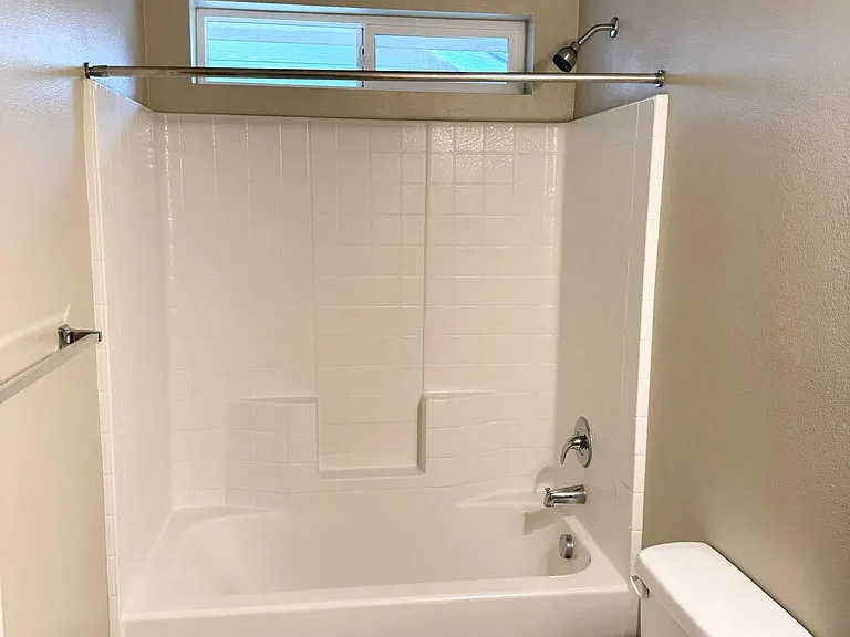 4708 N Alester Ave — Photo 16