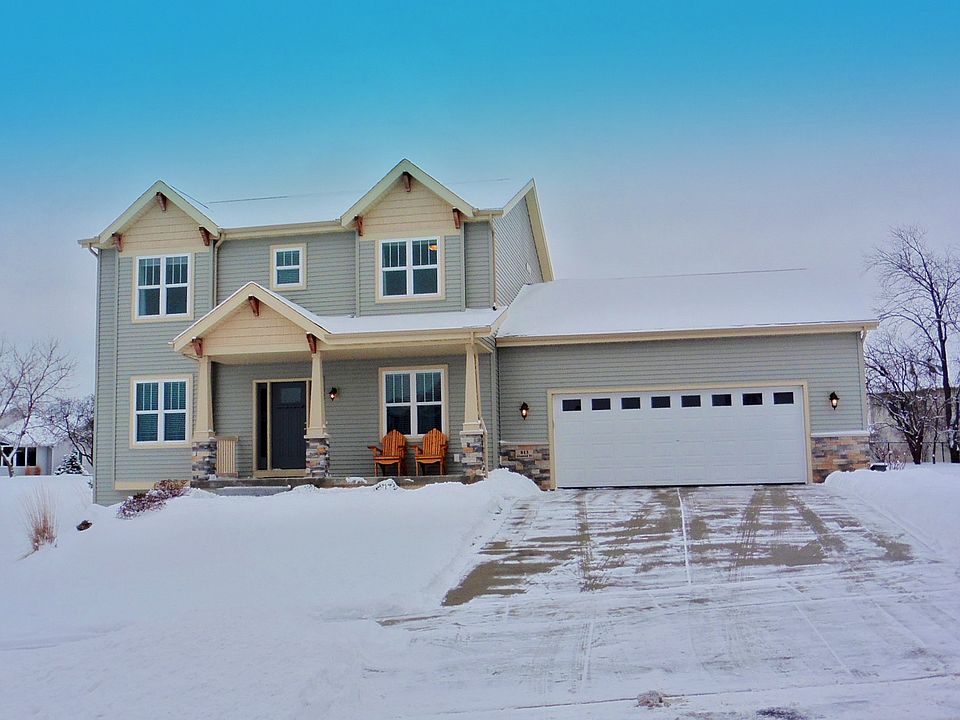 1st image of 813 Glenwood Dr