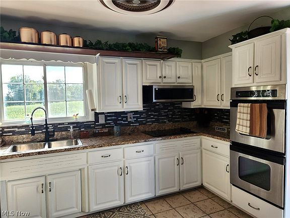 5th image of 5261 Dailey Rd