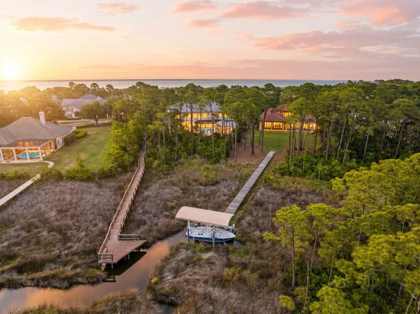 434 Captains Cir, Destin, FL 32541