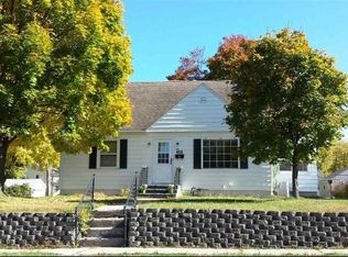 1030 Bowman Rd, Wisconsin Dells, WI 53965