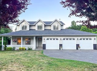 1305 199th Ave E, Lake Tapps, WA 98391
