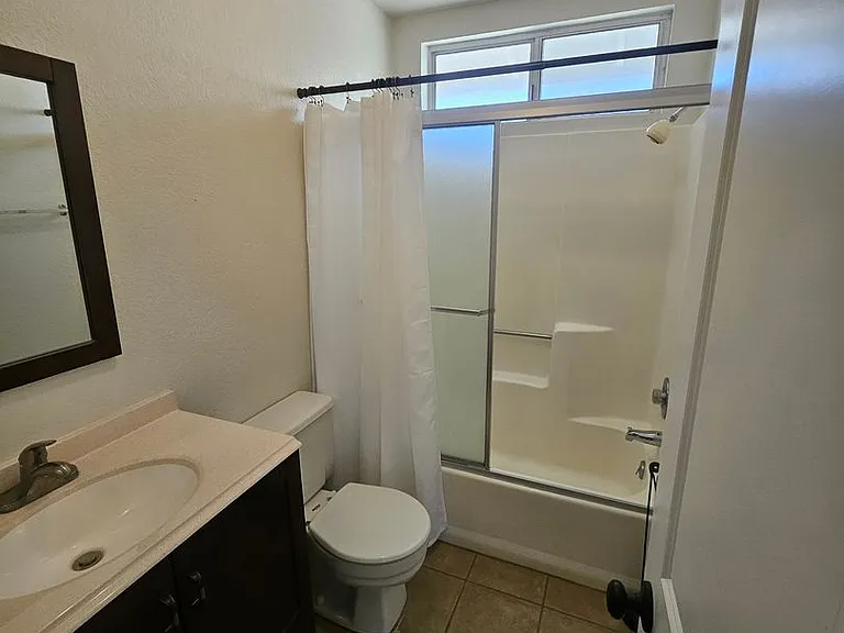 3151 Sycamore Ave — Photo 10
