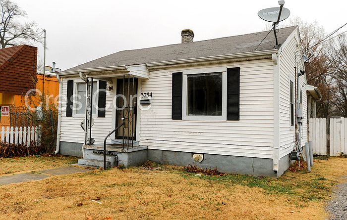 1st image of 3754 Townes Ave