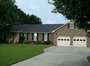 1010 Kris Dr, Elizabeth City, NC 27909