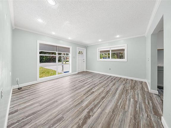 3rd image of 5043 OSPREY LANE