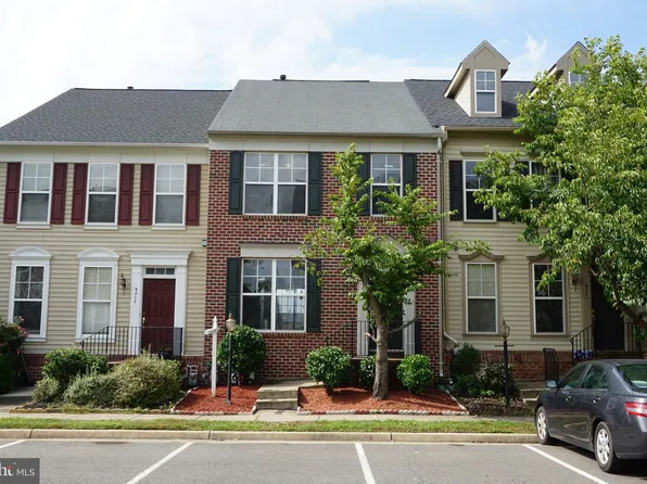 9219 Alvyn Lake Cir, Bristow, VA 20136