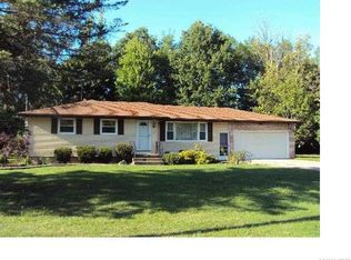 2919 Lemke Dr, North Tonawanda, NY 14120