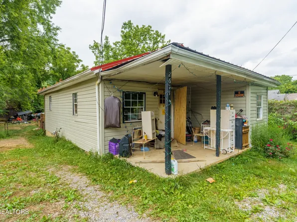 2611 Watauga Rd, Johnson City, TN 37601