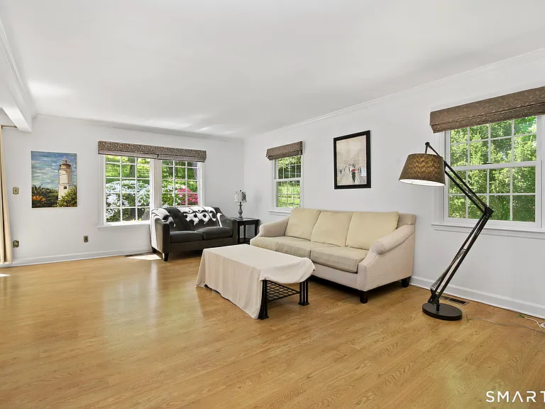 60 Greenwich Hills Dr #60 — Photo 8