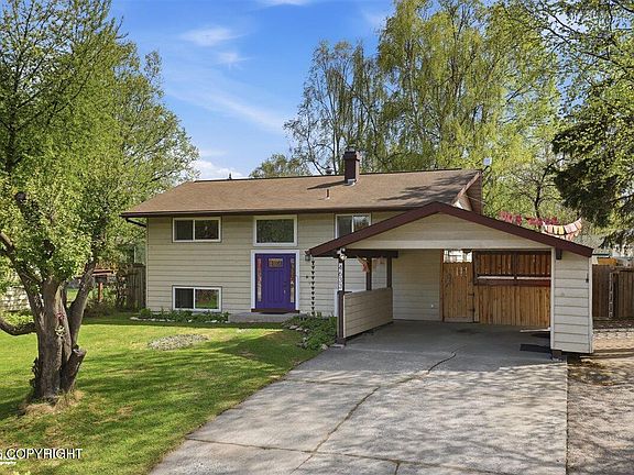 3rd image of 4633 Pavalof St