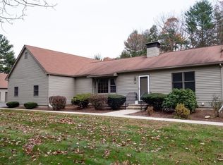 419 Southwick Rd APT J39, Westfield, MA 01085