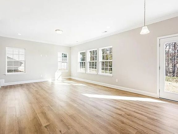 5th image of 4204 Canter Creek Ln