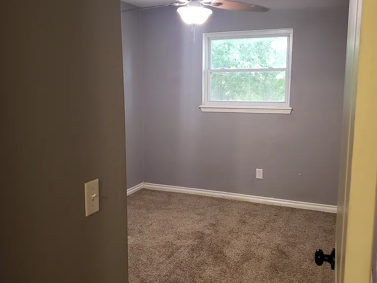 504 N Bath Ave — Photo 3