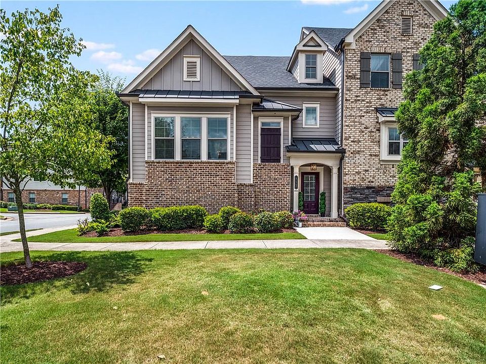 1st image of 451 Marietta Walk Ct