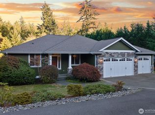 7106 71st Avenue NW, Gig Harbor, WA 98335
