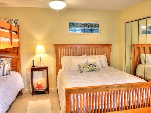 5th image of 9002 Palmetto Dr APT 312