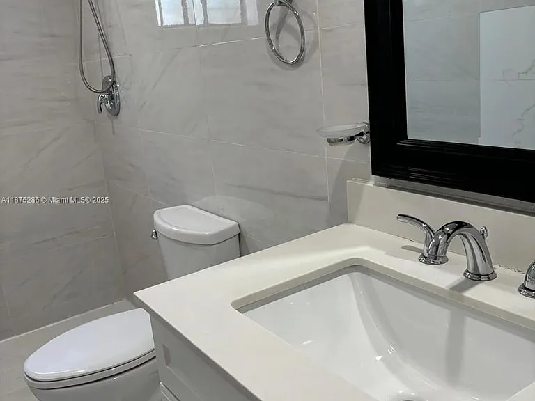 5650 W 26th Ct — Photo 11