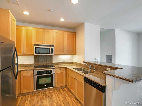 4th image of 3957 30th St Unit 305