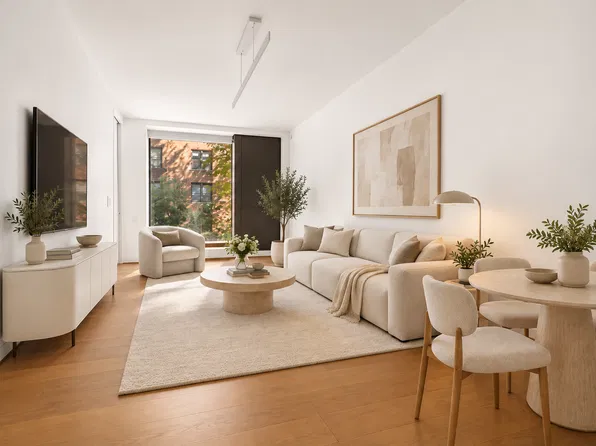 251 W 14th St APT 3C, New York, NY 10011