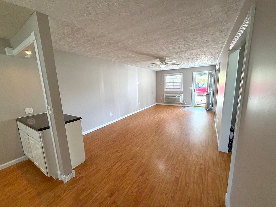 1st image of 119 Lookout St