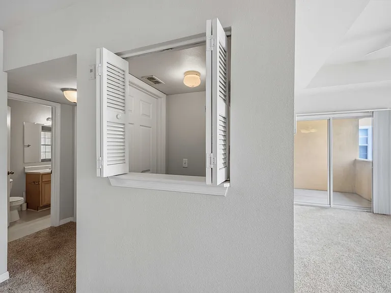 1195 Villagio Cir #203 — Photo 21