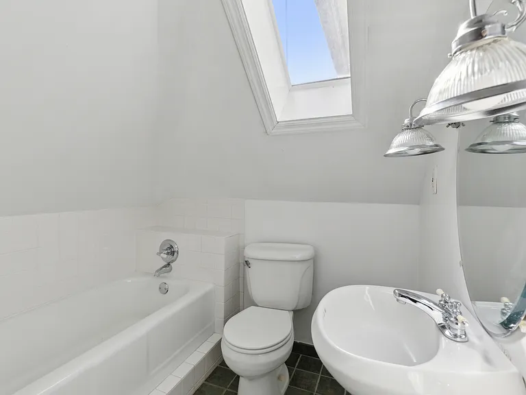 226 Price St #B-2 — Photo 10