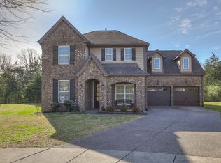 6062 Yellowstone Dr, Nolensville, TN 37135