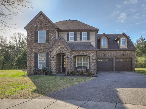 6062 Yellowstone Dr, Nolensville, TN 37135