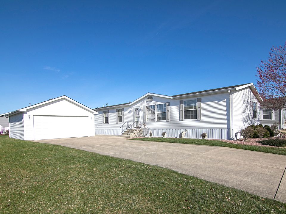 1029 Aspen Dr, Manteno, IL 60950 | Zillow