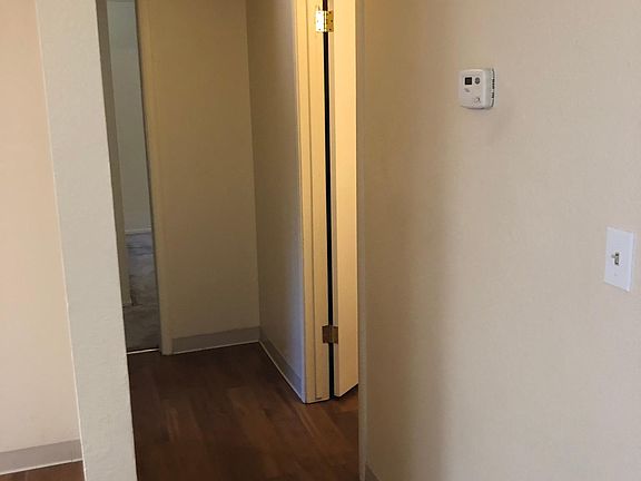 3rd image of 5421 El Camino Ave APT 3