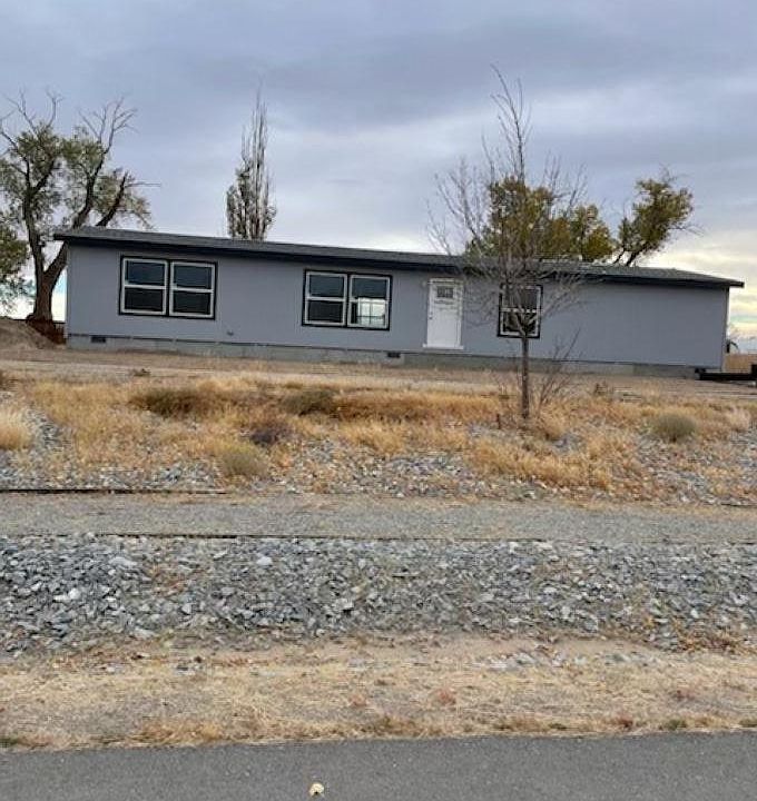 108 Chateau Way, Yerington, NV 89447 MLS 220016218 Zillow