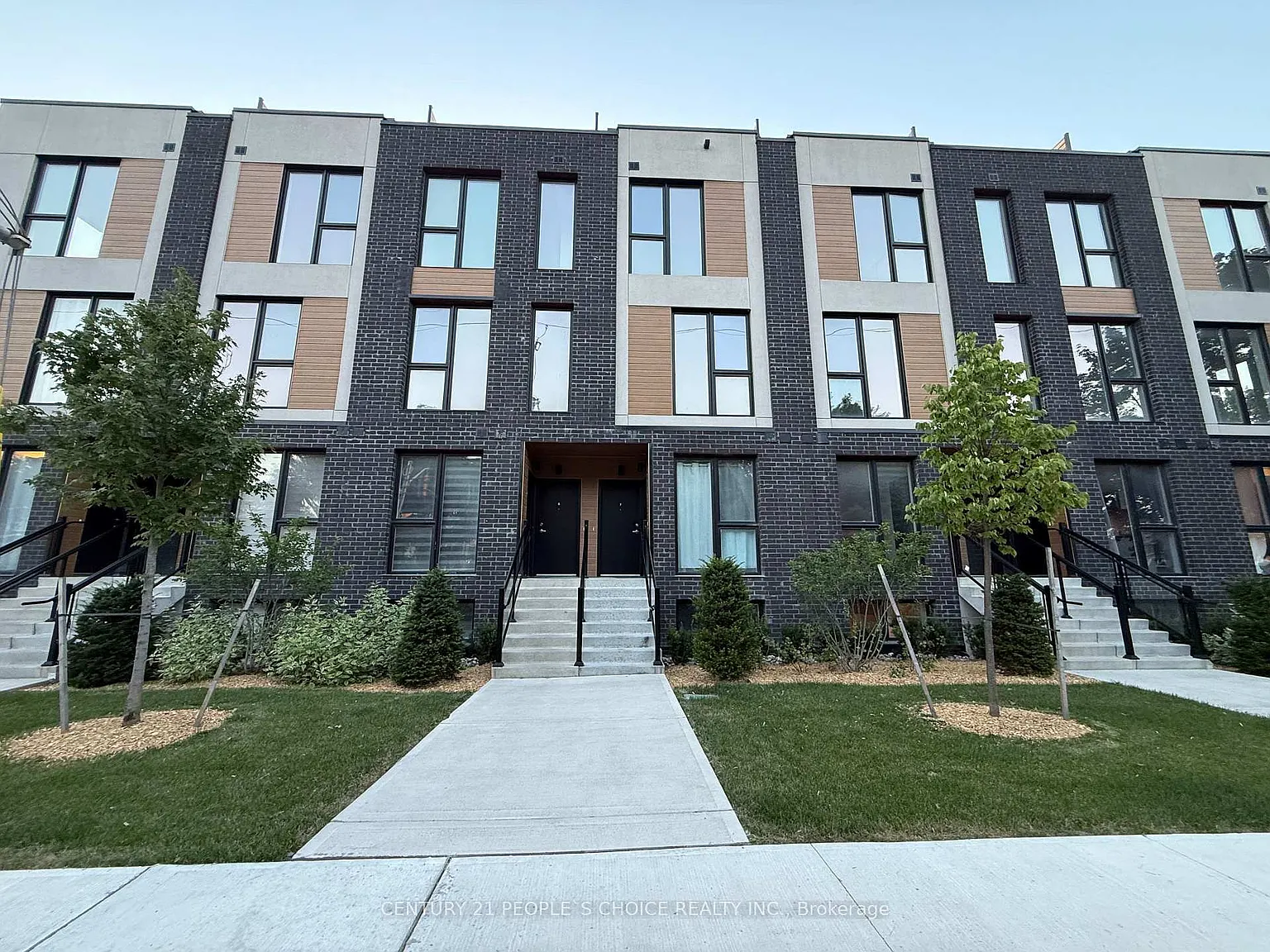 3 bed, $2,999 — Photo 1