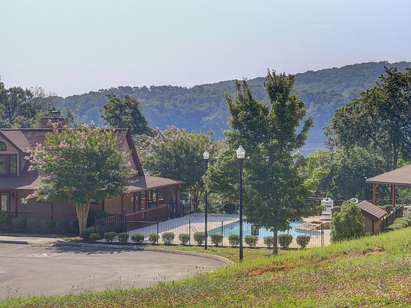 4th image of Serenity Dr