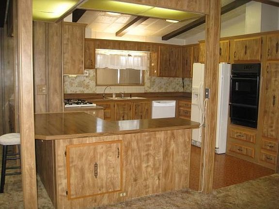 5th image of 62 Millbrook Cir #62
