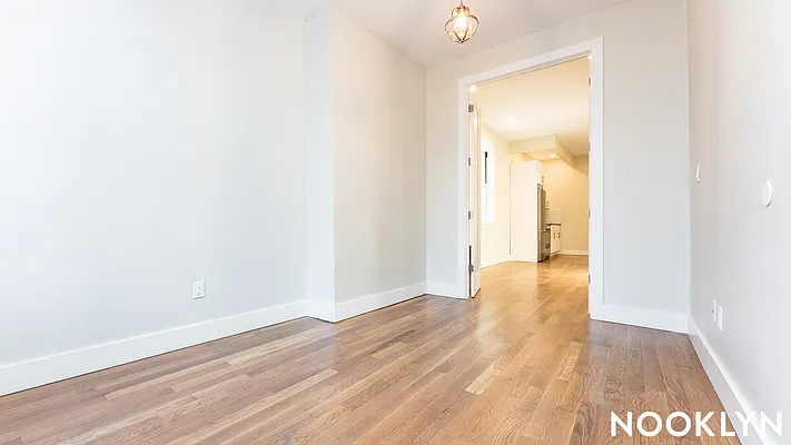 Rented by Nooklyn NYC LLC | media 13