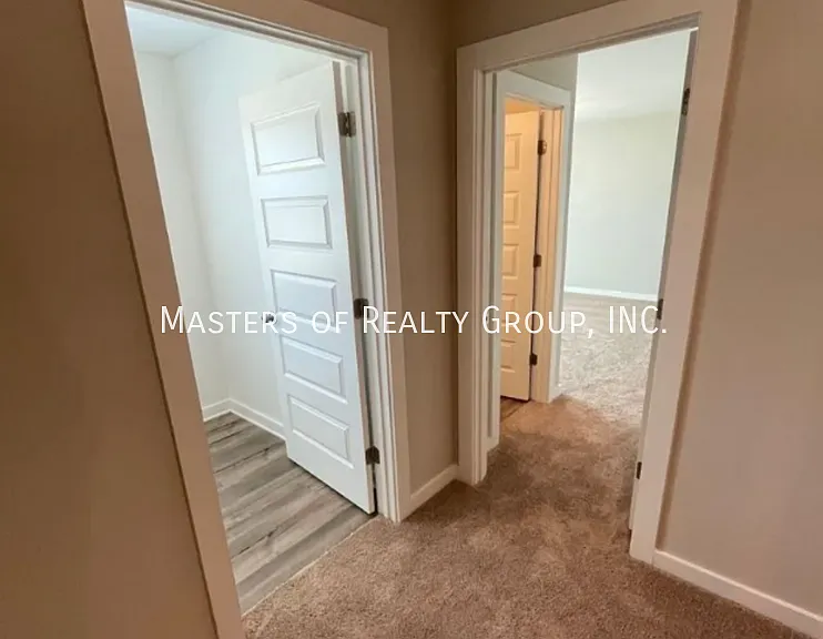 100 Cole Ln — Photo 11