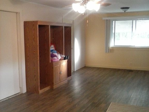 2nd image of 2571 106th Ave